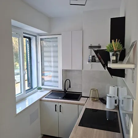 Central Park Split Studio Apartment *